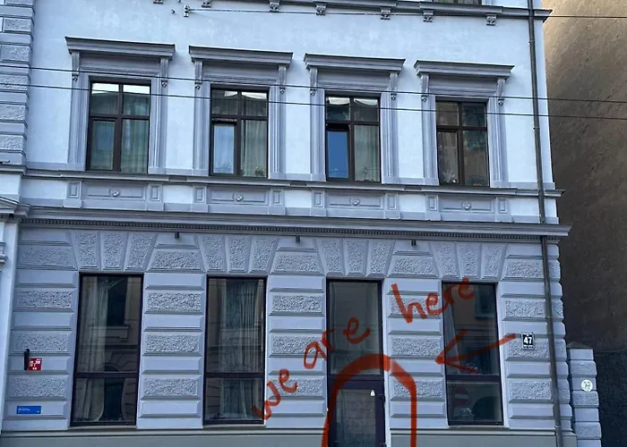 Privatunterkunft For Rent At Centre,